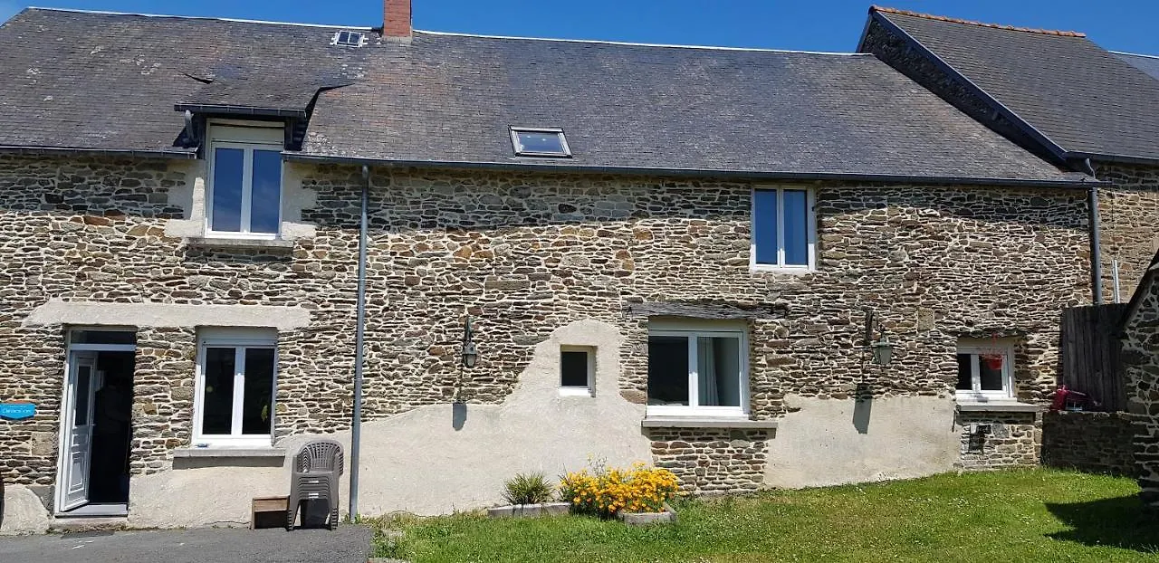 Les 3 Momes Villa Pontorson
