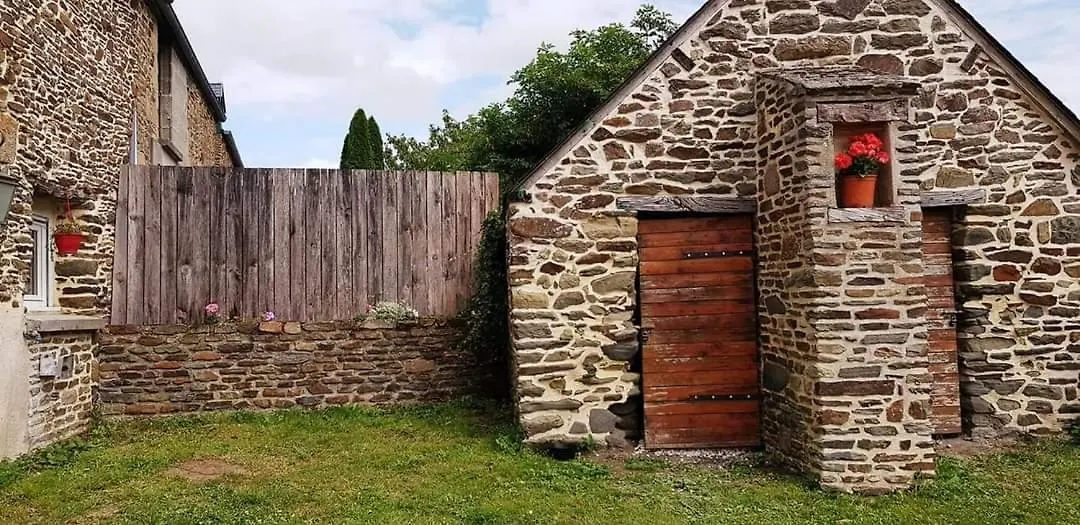 Les 3 Momes Villa Pontorson