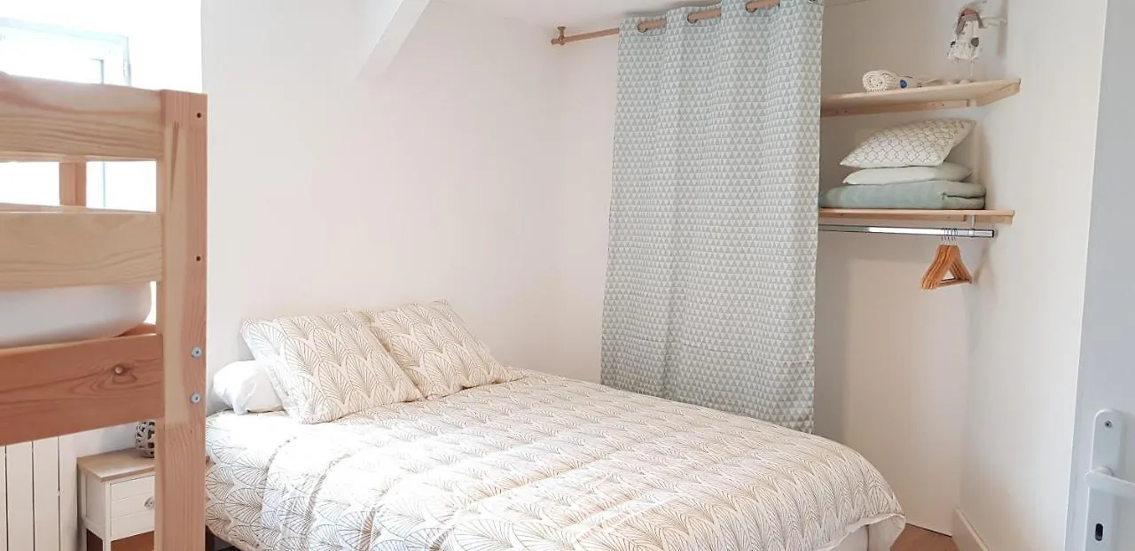 Les 3 Momes Villa Pontorson France