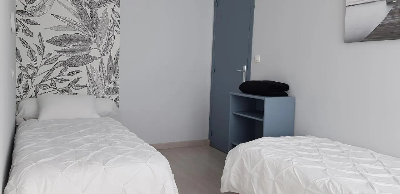 Les 3 Momes Villa Pontorson Holiday home