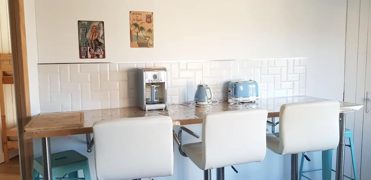 Les 3 Momes Villa Pontorson France